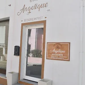 Angelique Santa Teresa di Gallura